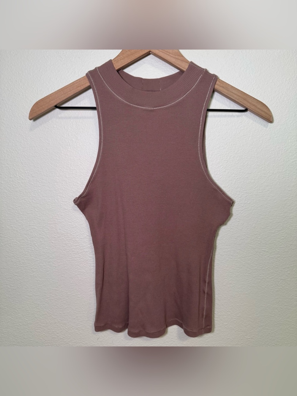Skims Ribbed High Neck Tank - L
